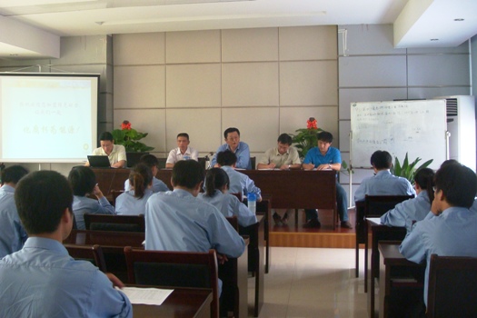 熊猫体育招聘培训首批应届大学毕业生