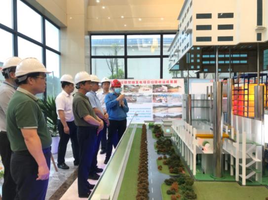 玉林市人大常委会主任李伟章带队调研熊猫体育博白项目